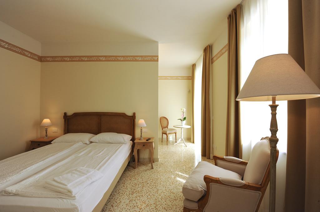 La Villa Degli Orti Borgo Valsugana 部屋 写真